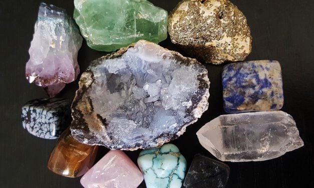 The Ultimate Birthstone Chart