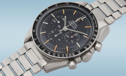 Speedmaster Watch received by OMEGA